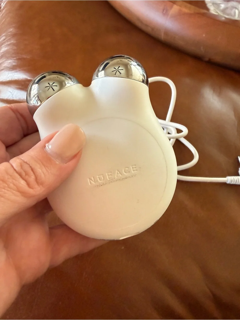 NuFACE travel Toning Device with Charger. NWOB.